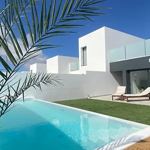 https://villa-lajares.in-canary-islands.com